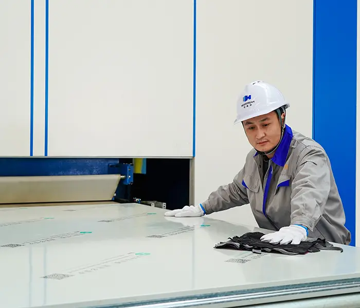 Headstream ให้แผงห้องที่สะอาดเพื่อประสิทธิภาพที่เหนือกว่า