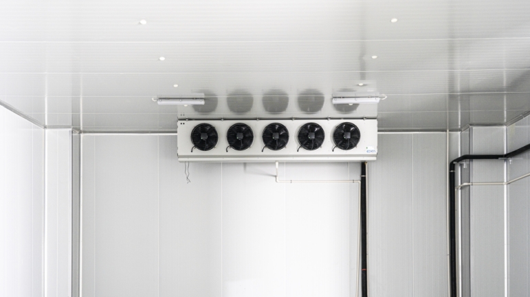 Comprehensive PUF Panel Solutions for Cold Storage Industries Comprehensive PUF Panel Solutions for Cold Storage Industries