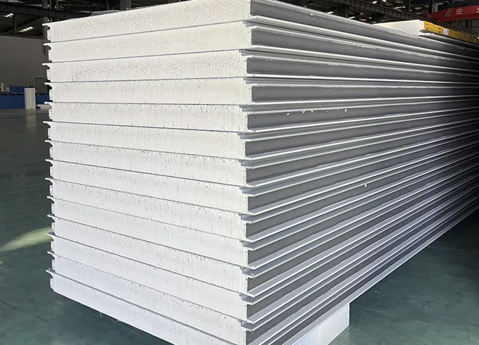 แผ่นฉนวนสำเร็จรูป EPS